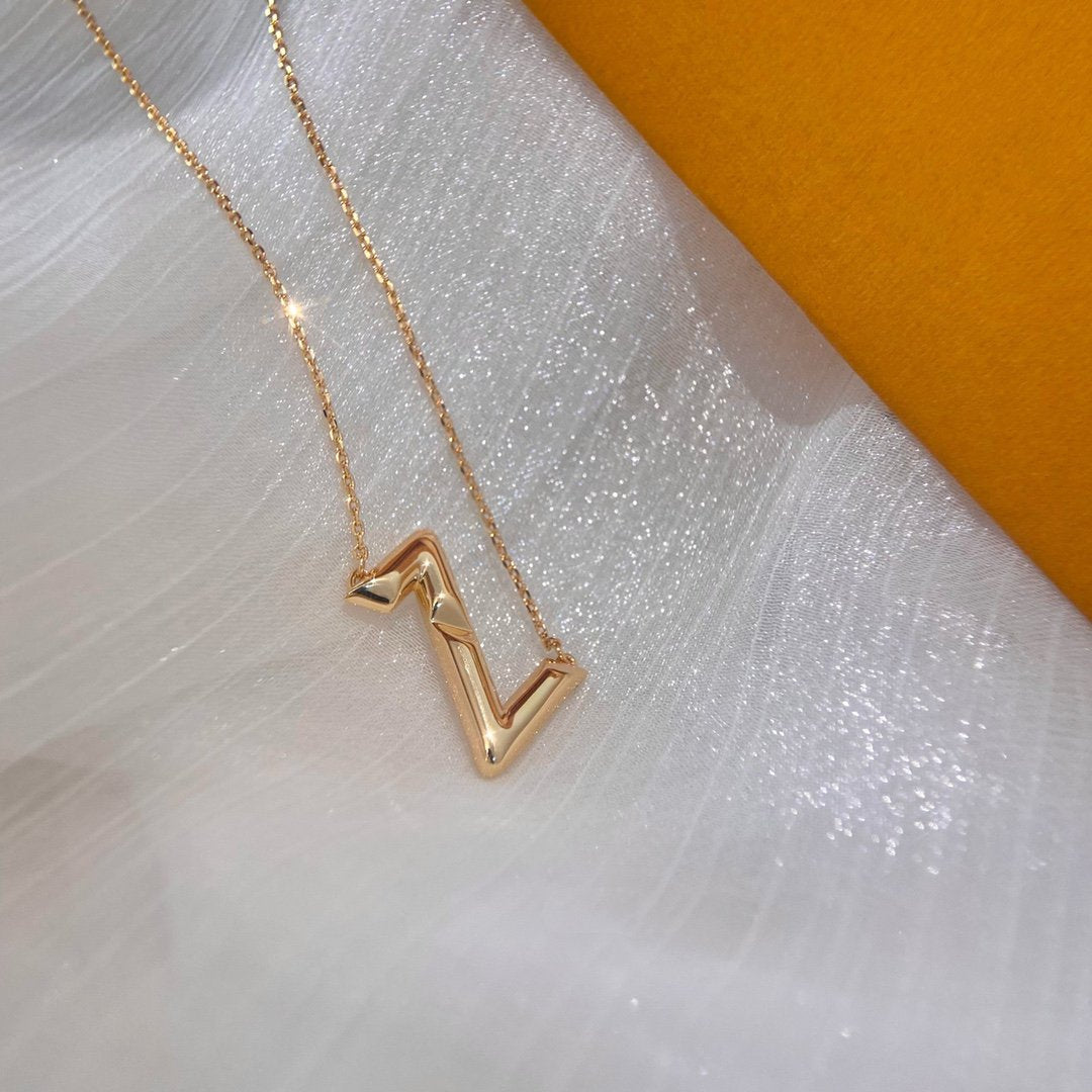 [✨ROSE✨]VOLTE UPSIDE DOWN NECKLACE