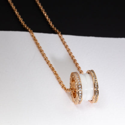 [✨ROSE✨]ZERO 1 WHITE CERAMIC PINK GOLD DIAMOND NECKLACE