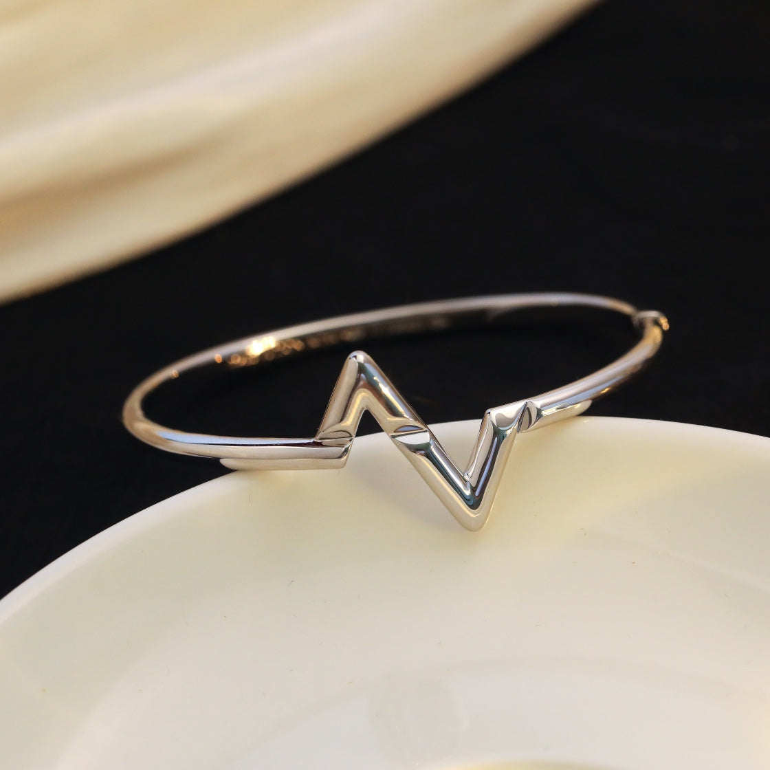 [✨ROSE✨]VOLTE UPSITE DOWN BRACELET