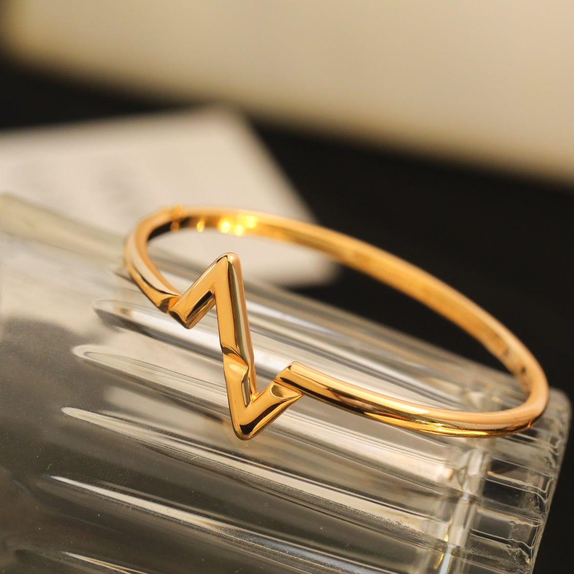 [✨ROSE✨]VOLTE UPSITE DOWN BRACELET