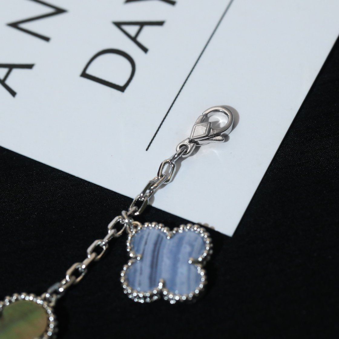 [✨ROSE✨]CLOVER BRACELET 5 MOTIFS MOP CHALCEDONY SILVER
