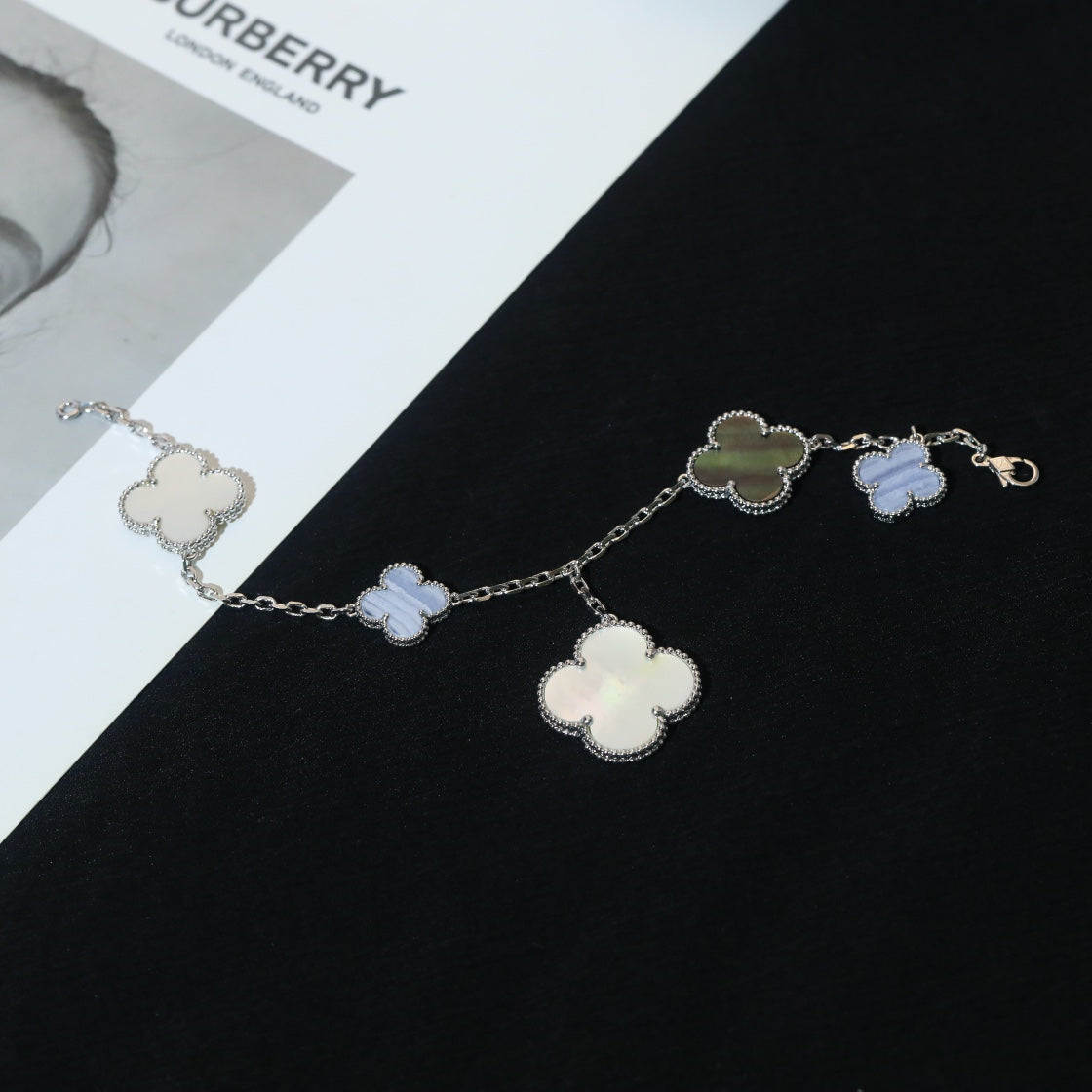 [✨ROSE✨]CLOVER BRACELET 5 MOTIFS MOP CHALCEDONY SILVER