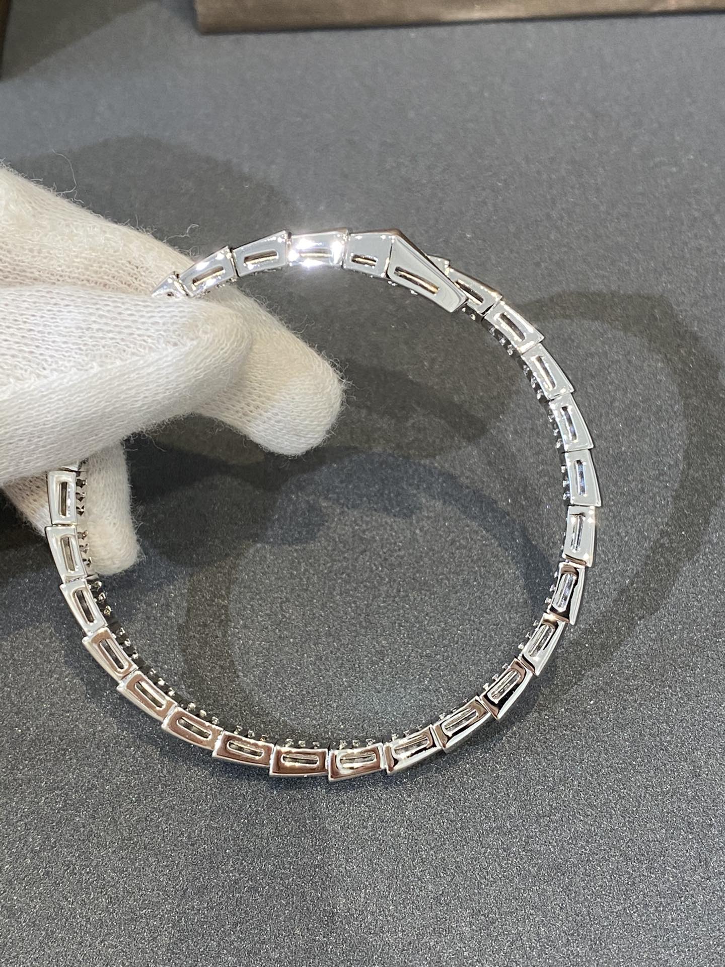 [✨ROSE✨]SERPENTI BRACELET DIAMONDS SILVER