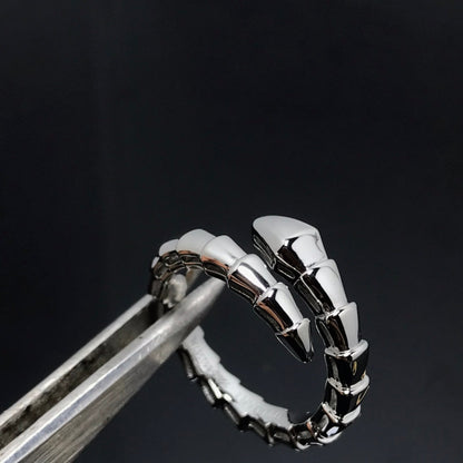[✨ROSE✨]SERPENTS RING