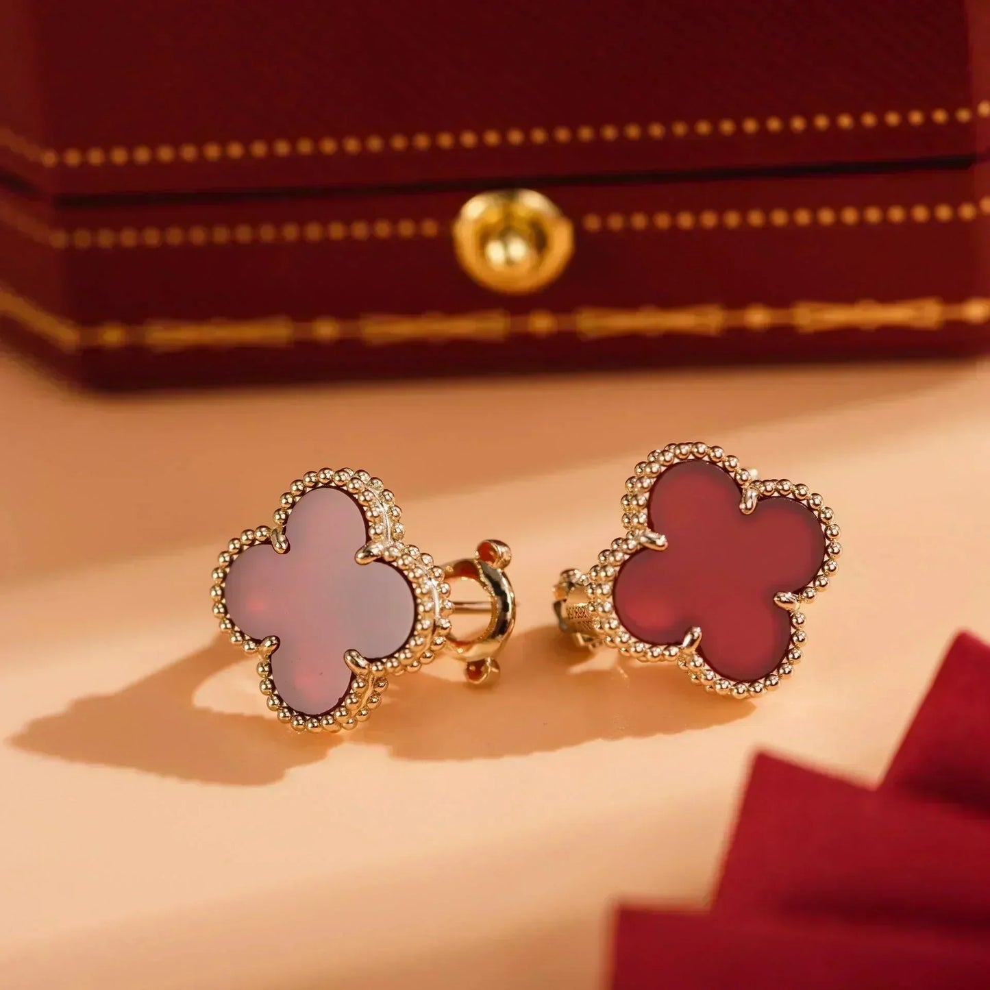 [✨ROSE✨]CLOVER MEDIUM 1 MOTIFS CARNELIAN  EARRINGS