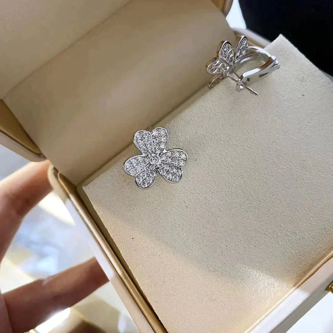 [✨ROSE✨]CLOVER COMOS DIAMOND EARRINGS SILVER