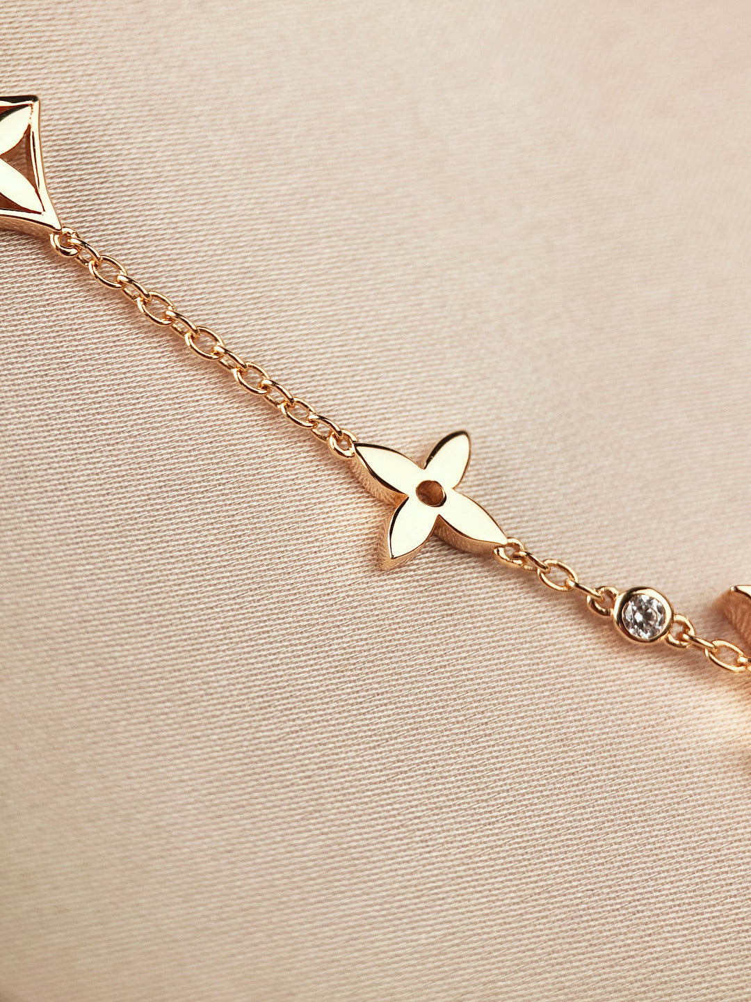 [✨ROSE✨]STAR AND SUN 7 MOTIFS GOLD BRACELET