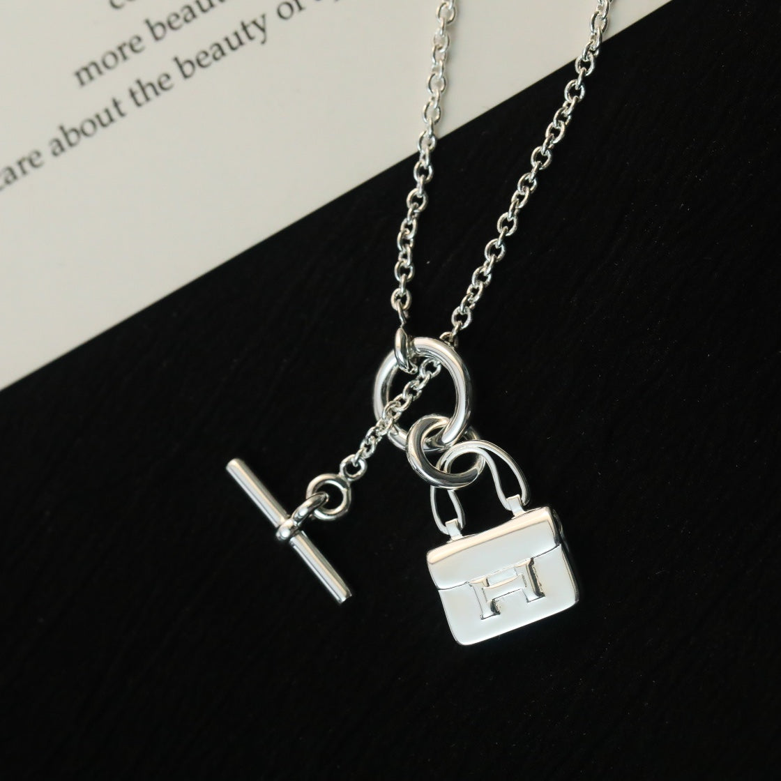 [✨ROSE✨]POP H PEDANT SILVER NECKLACE