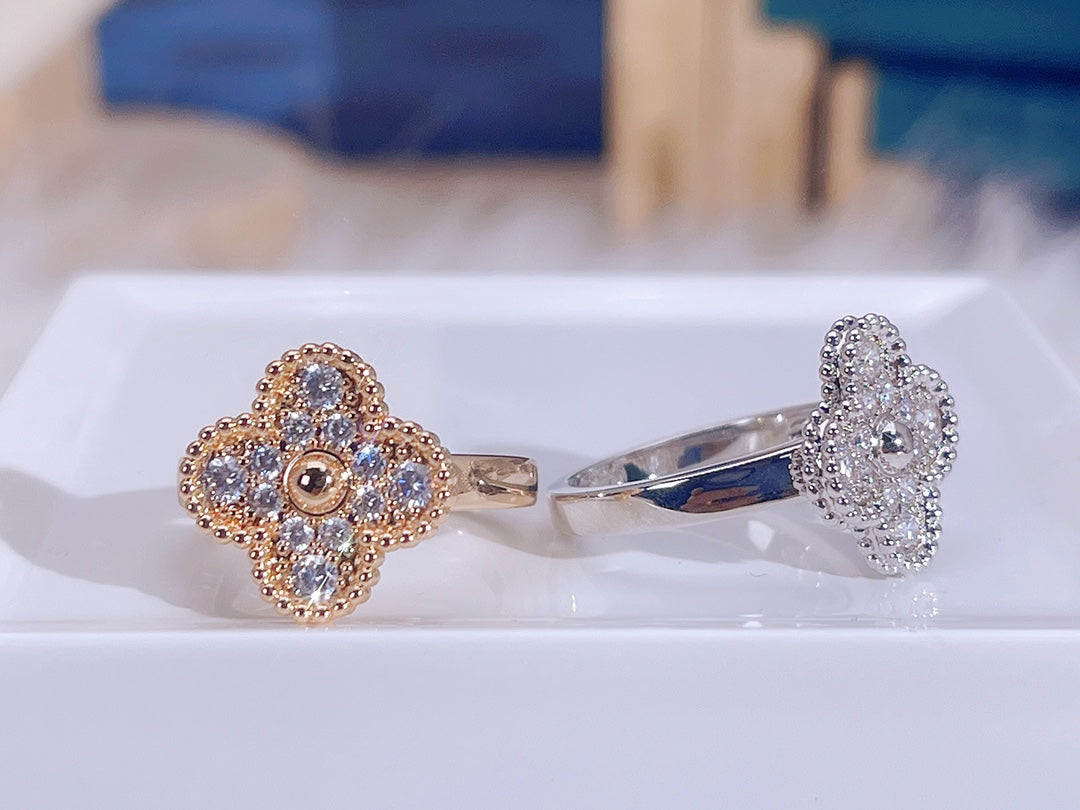 [✨ROSE✨]CLOVER DIAMOND RING