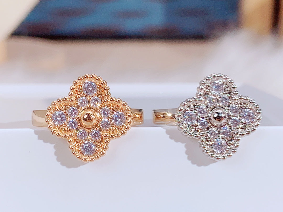 [✨ROSE✨]CLOVER DIAMOND RING
