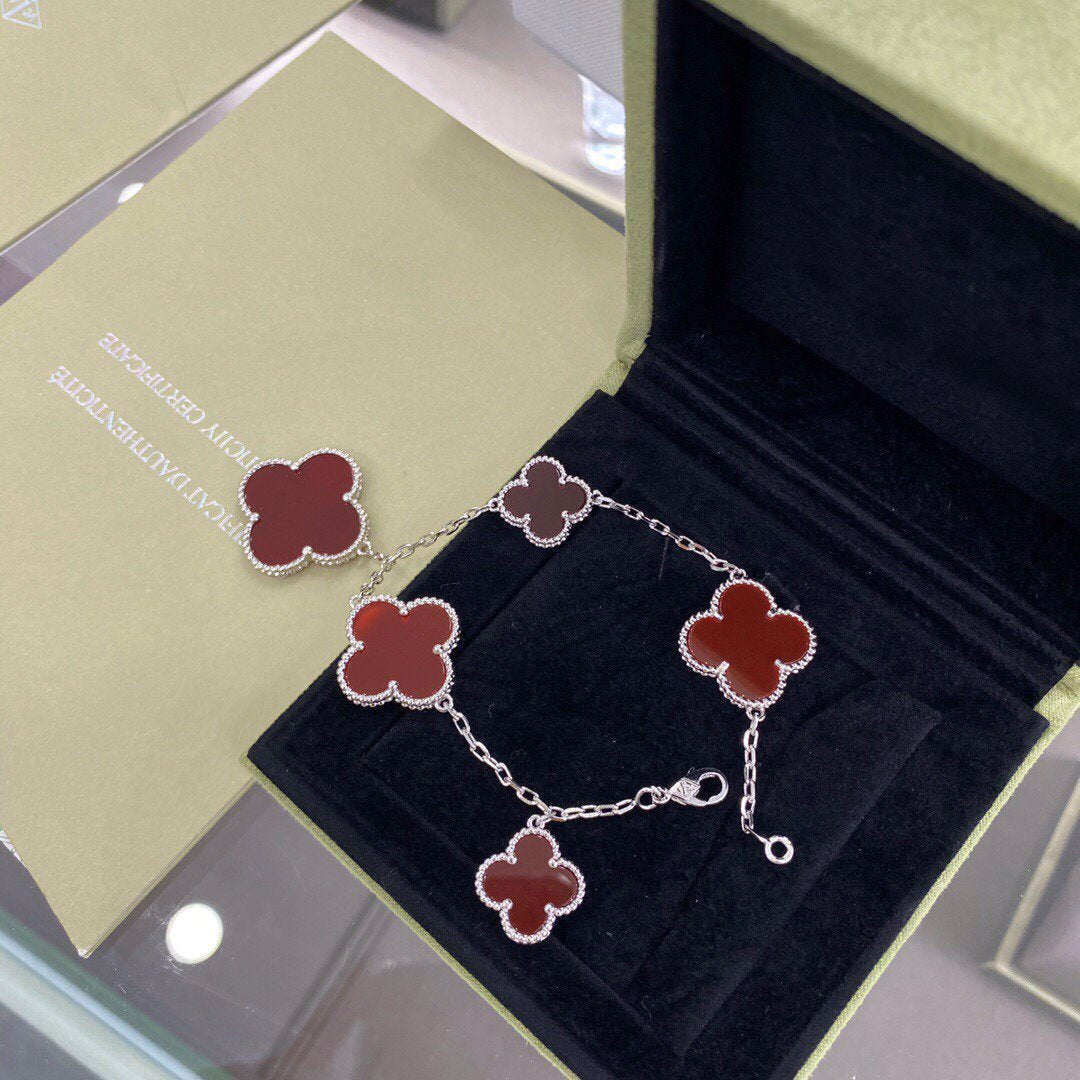 [✨ROSE✨]CLOVER 5 MOTIFS SIVLER CARNELIAN BRACELET