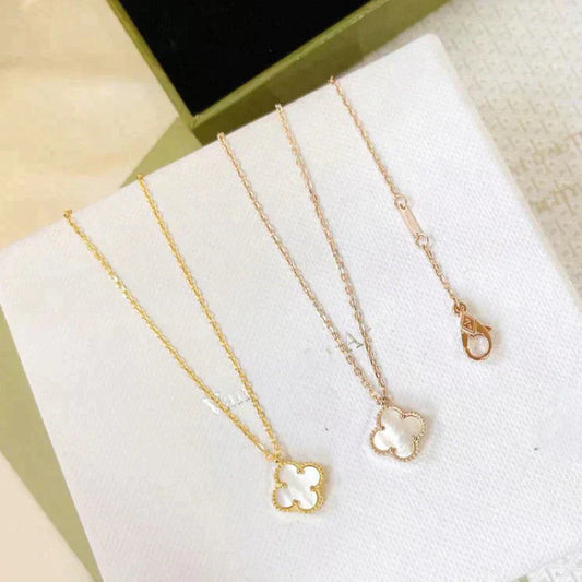 [✨ROSE✨]CLOVER MINI 9.5MM WHITE MOTHER-OF-PEARL NECKLACE