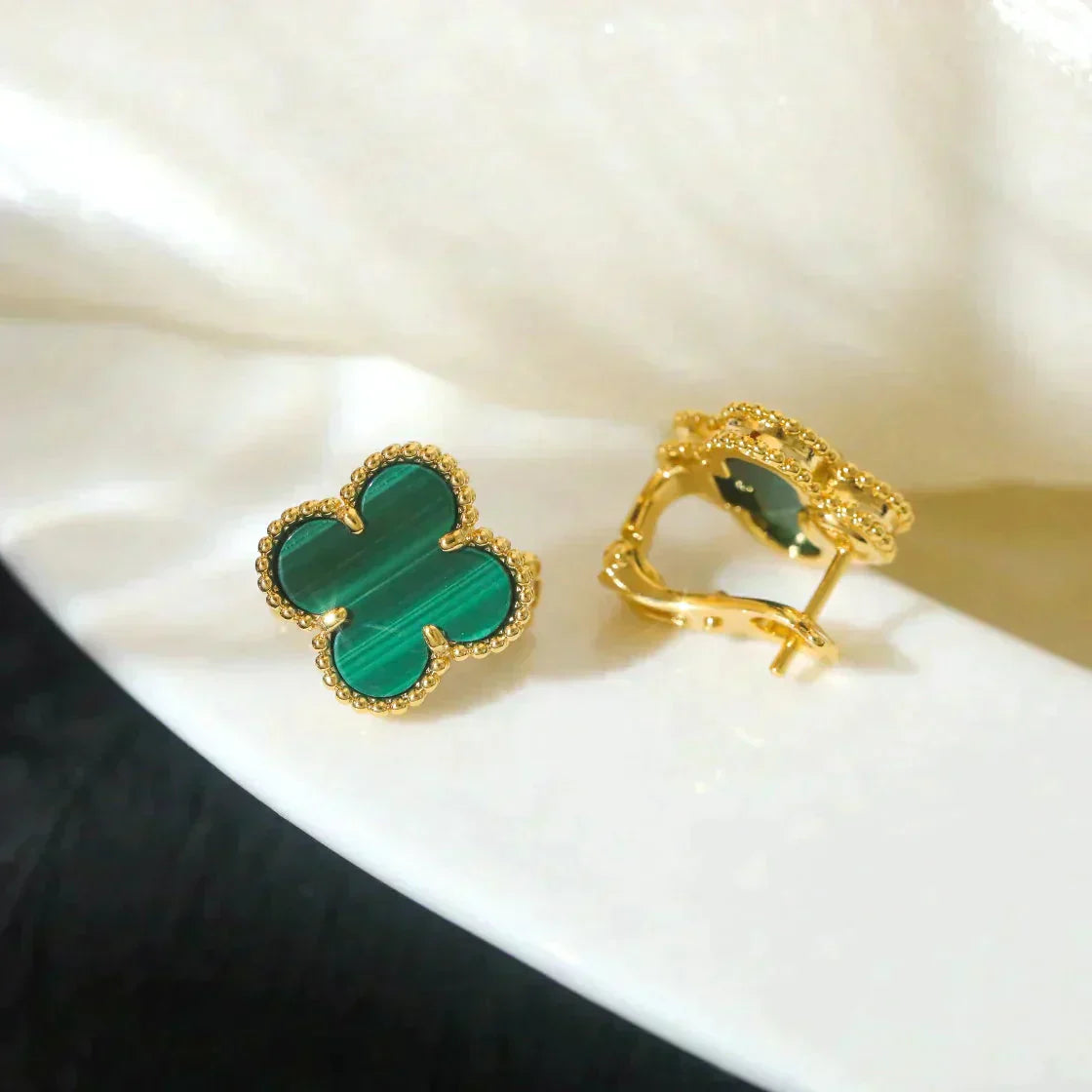 [✨ROSE✨]CLOVER MEDIUM 1 MOTIFS MALACHITE  EARRINGS