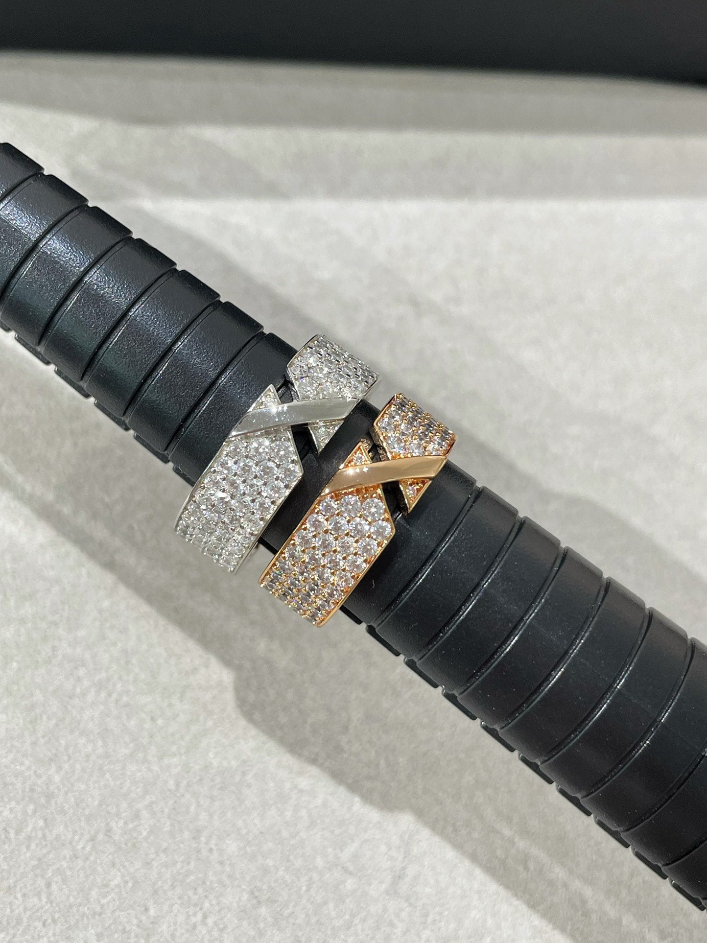 [✨ROSE✨]LIENS EVIDENCE  DIAMOND PAVED RING