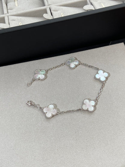 [✨ROSE✨]CLOVER SILVER MOP 5 MOTIF BRACELET