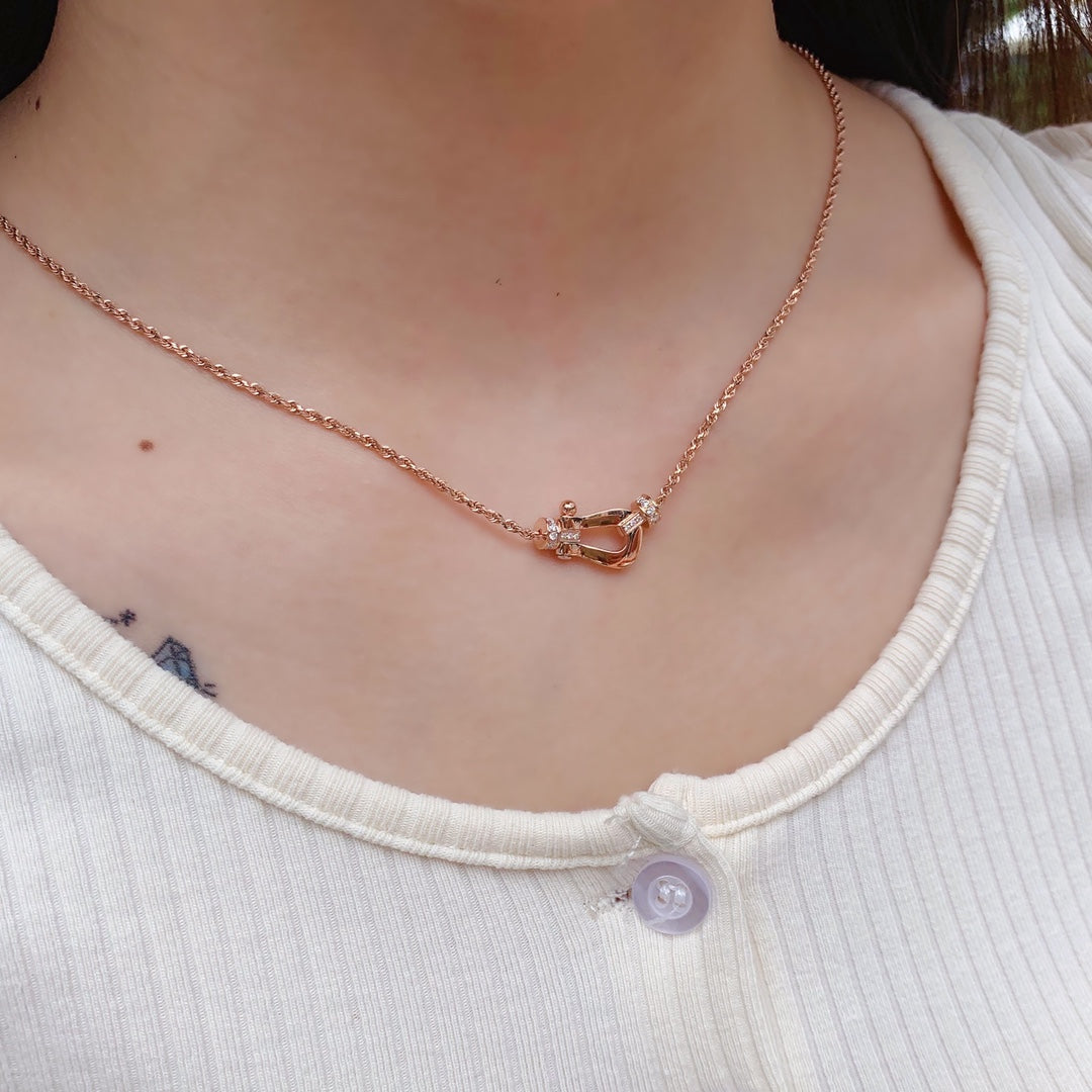 [✨ROSE✨]FORCE 10 PINK GOLD DIAMOND NECKLACE