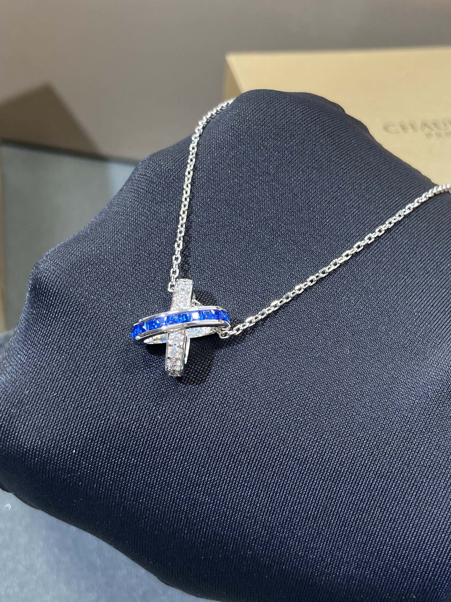 [✨ROSE✨]LIENS DIAMOND SILVER NECKLACE
