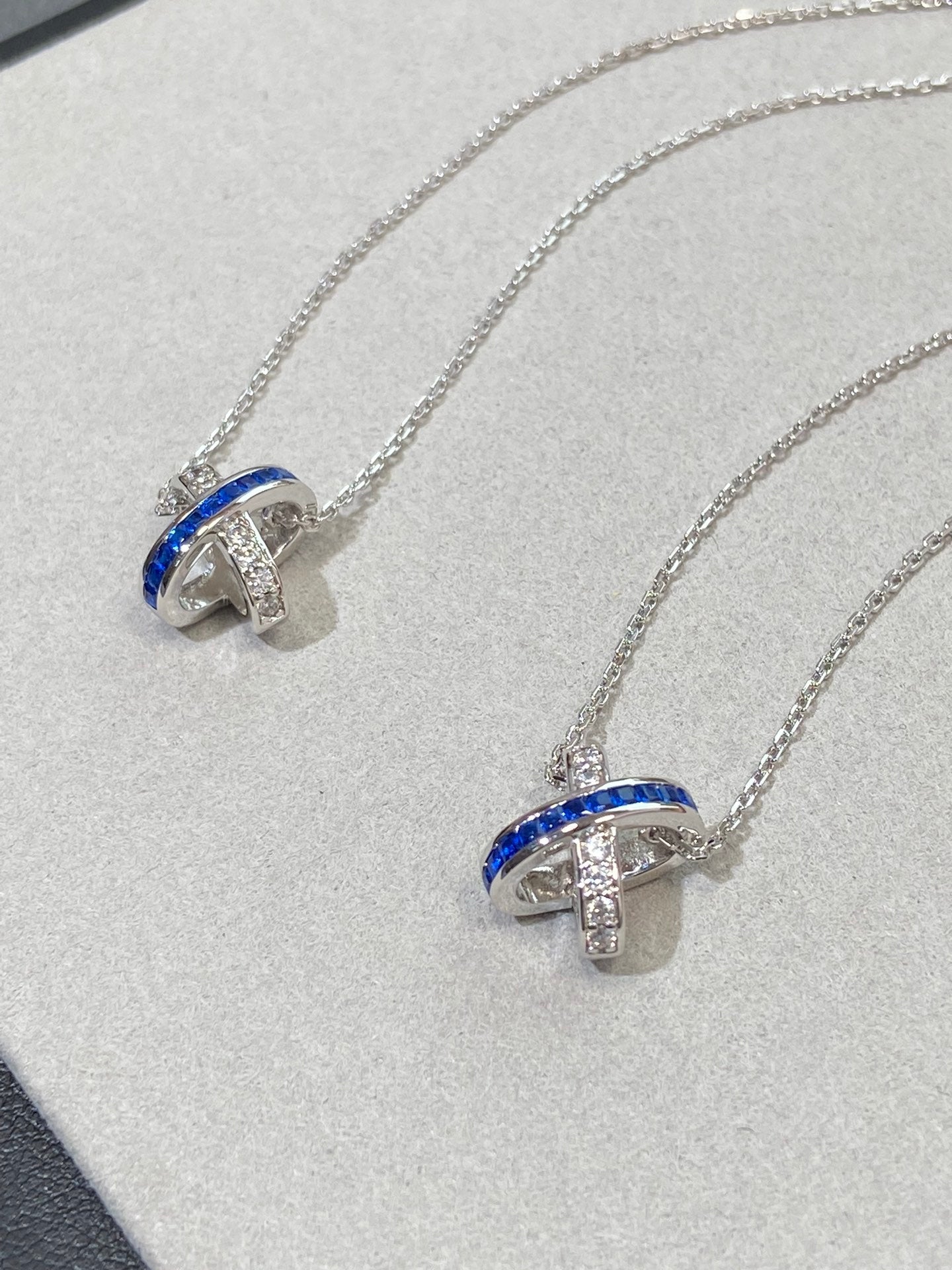 [✨ROSE✨]LIENS DIAMOND SILVER NECKLACE