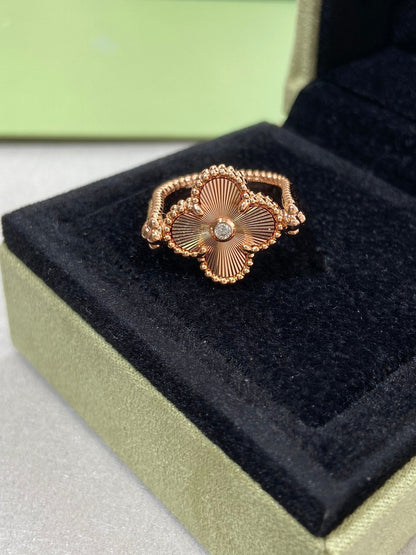 [✨ROSE✨]CLOVER RIVERSIBLE ROSE GOLD RING