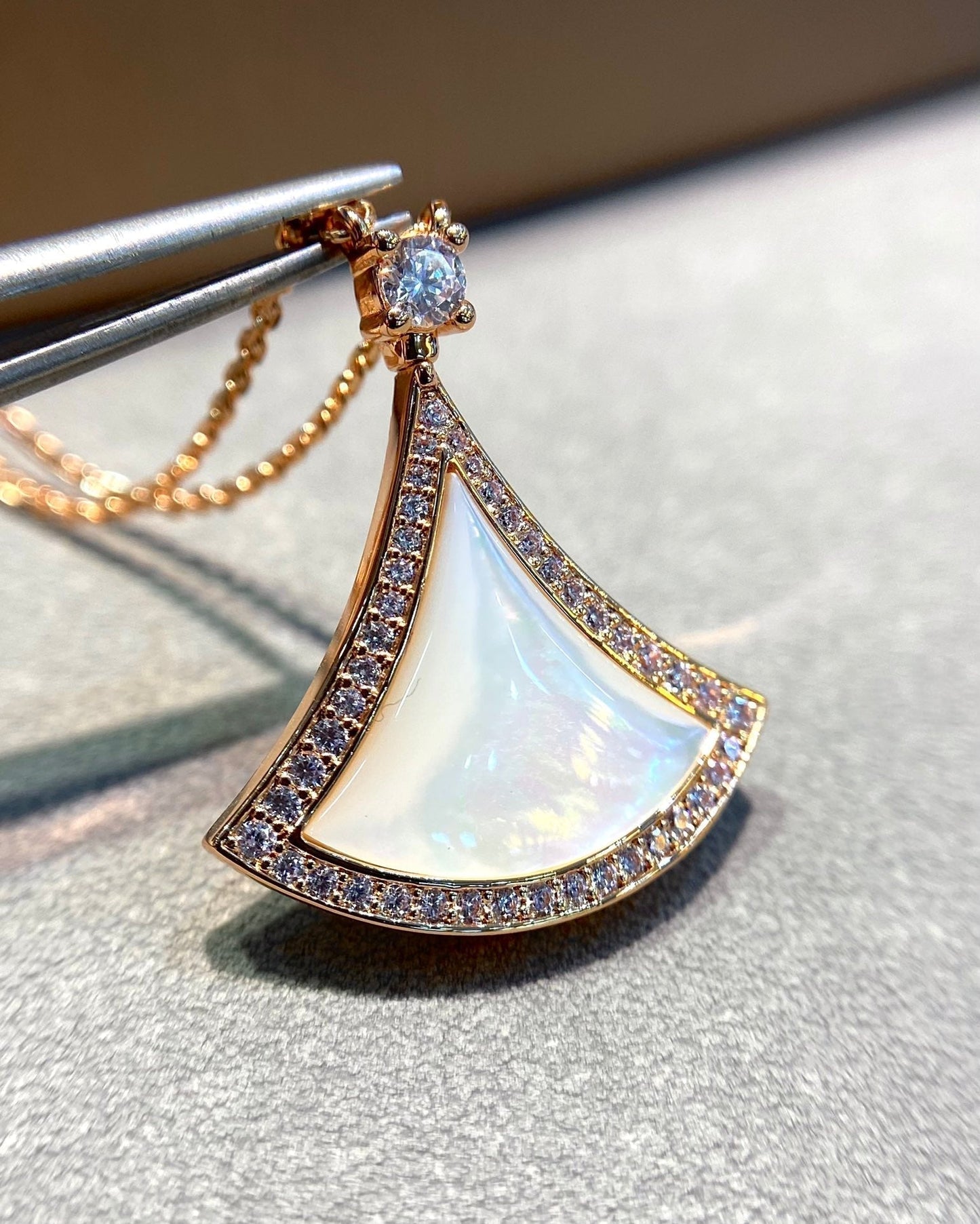 [✨ROSE✨]DREAM MOP DIAMOND PAVED PINK GOLD NECKLACE