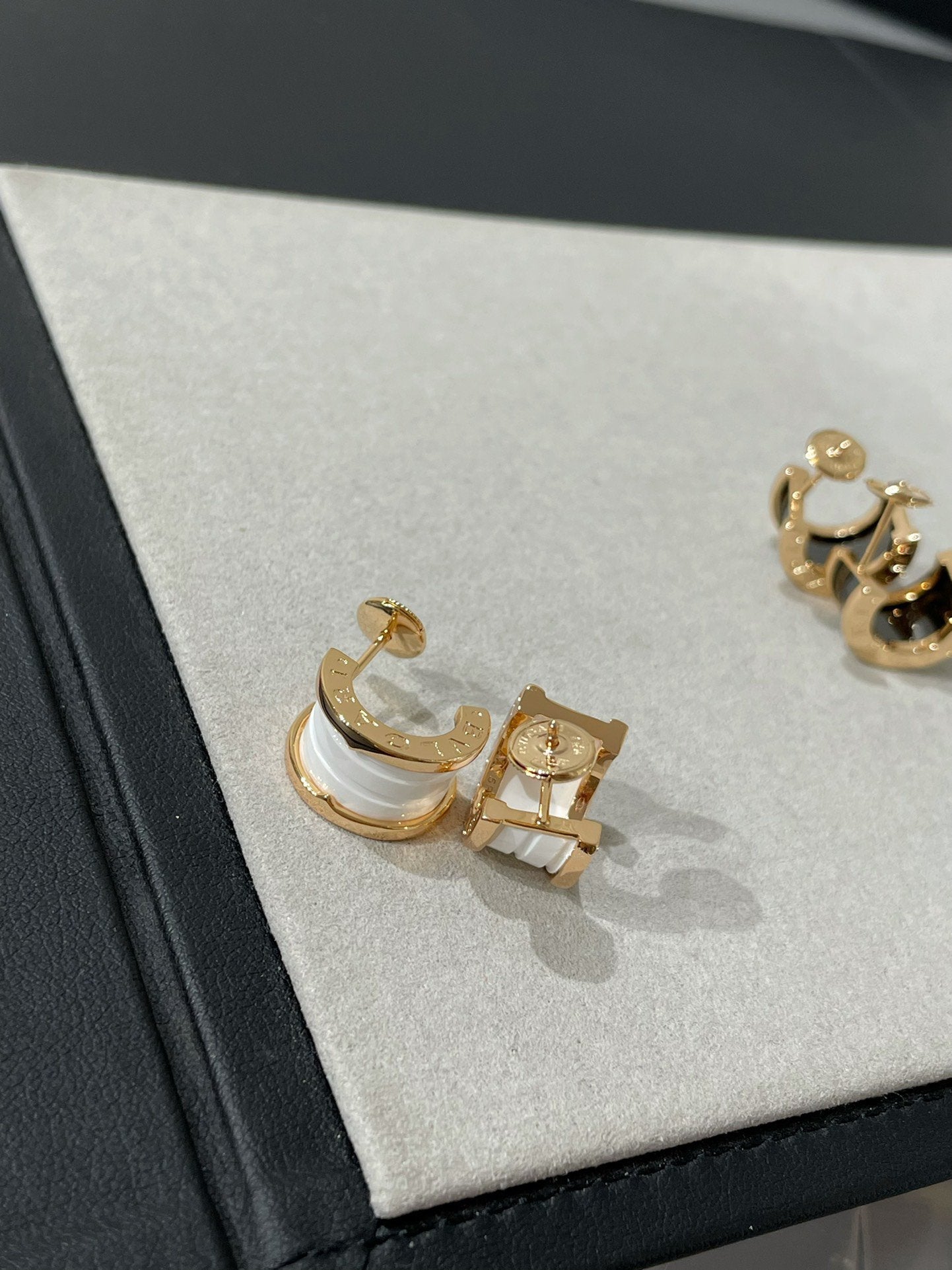 [✨ROSE✨]ZERO 1 PINK GOLD CERAMIC EARRINGS