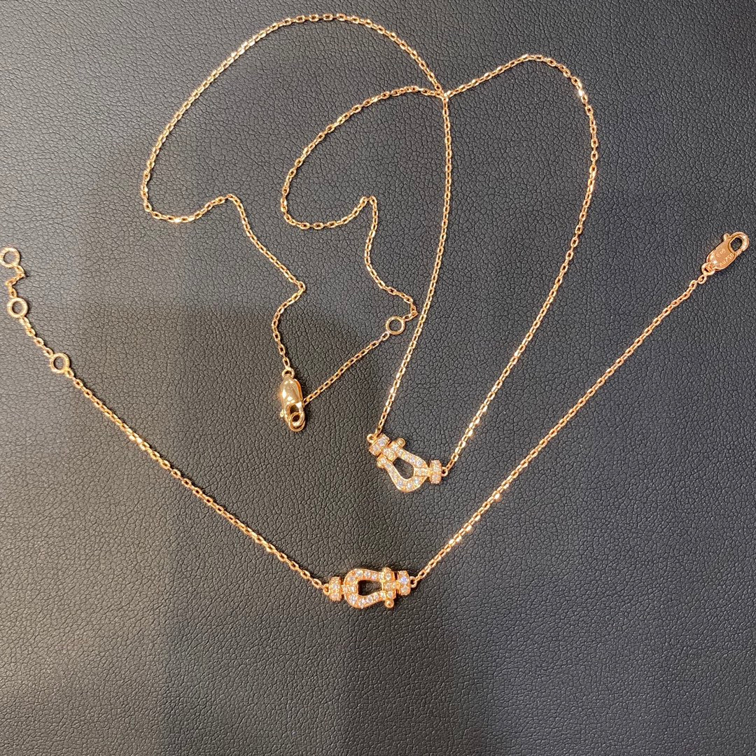[✨ROSE✨]FORCE 10 DIAMOND PINK GOLD NECKLACE MINI MODEL