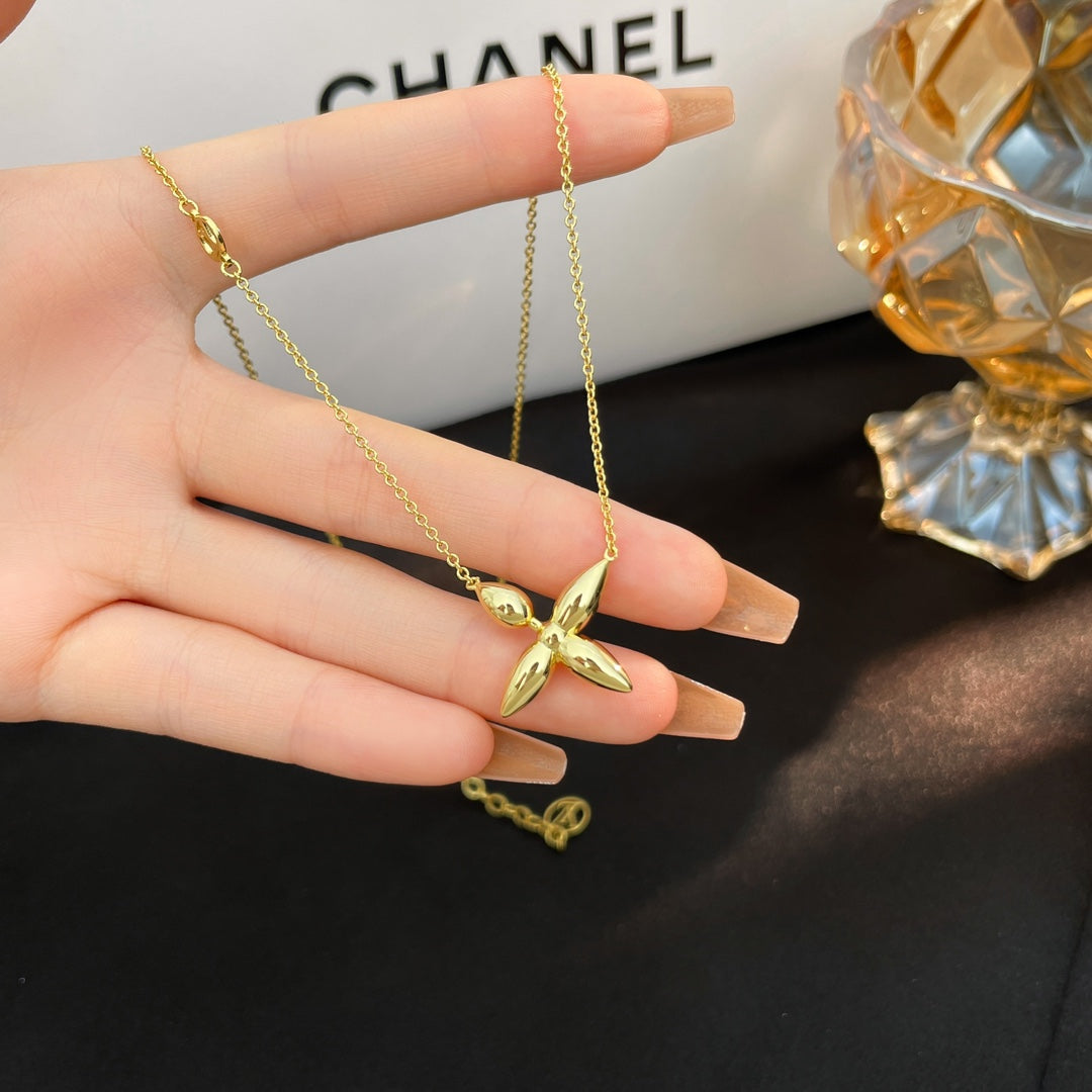 [✨ROSE✨]LOUISETTE GOLD NECKLACE