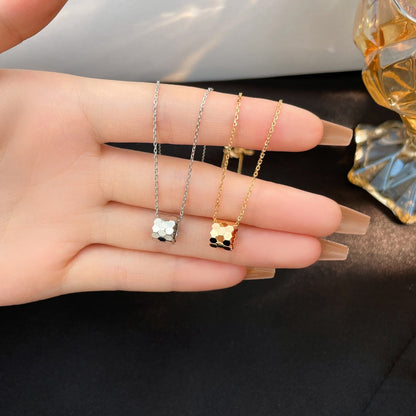 [✨ROSE✨]BEE MINI NECKLACE