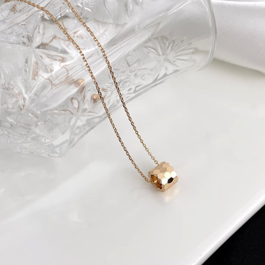 [✨ROSE✨]BEE MINI NECKLACE