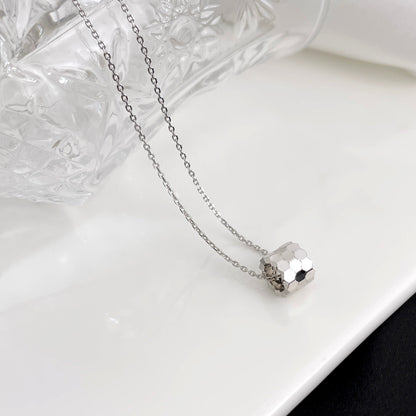 [✨ROSE✨]BEE MINI NECKLACE