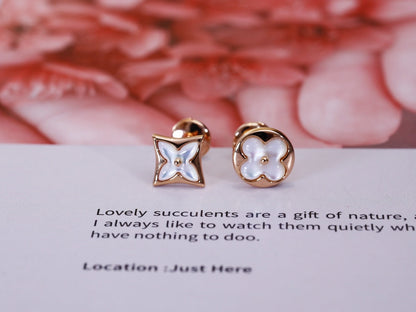 [✨ROSE✨]STAR AND SUN PINK GOLD MOP STUD EARRINGS