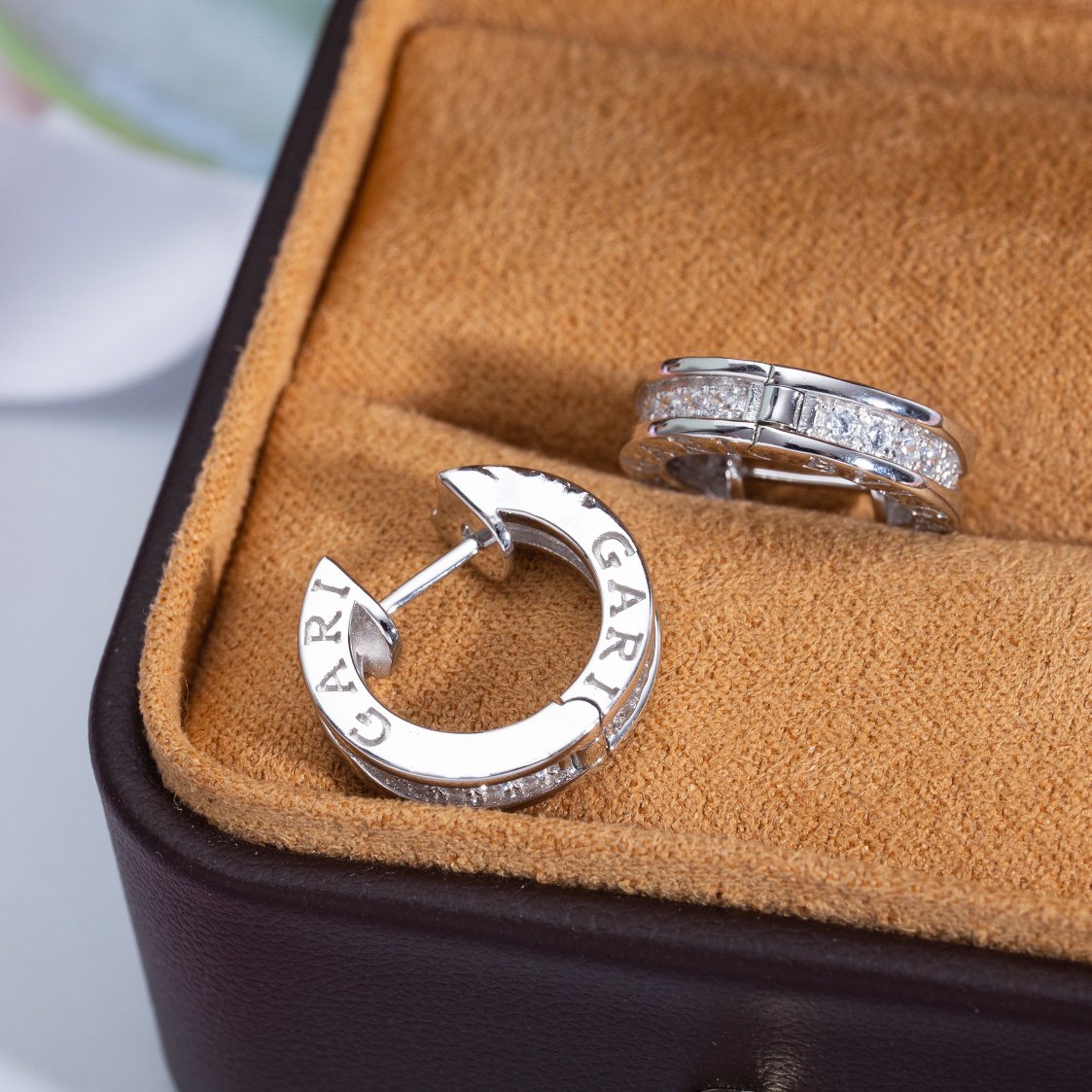 [✨ROSE✨]ZERO 1 MINI SILVER DIAMOND EARRINGS