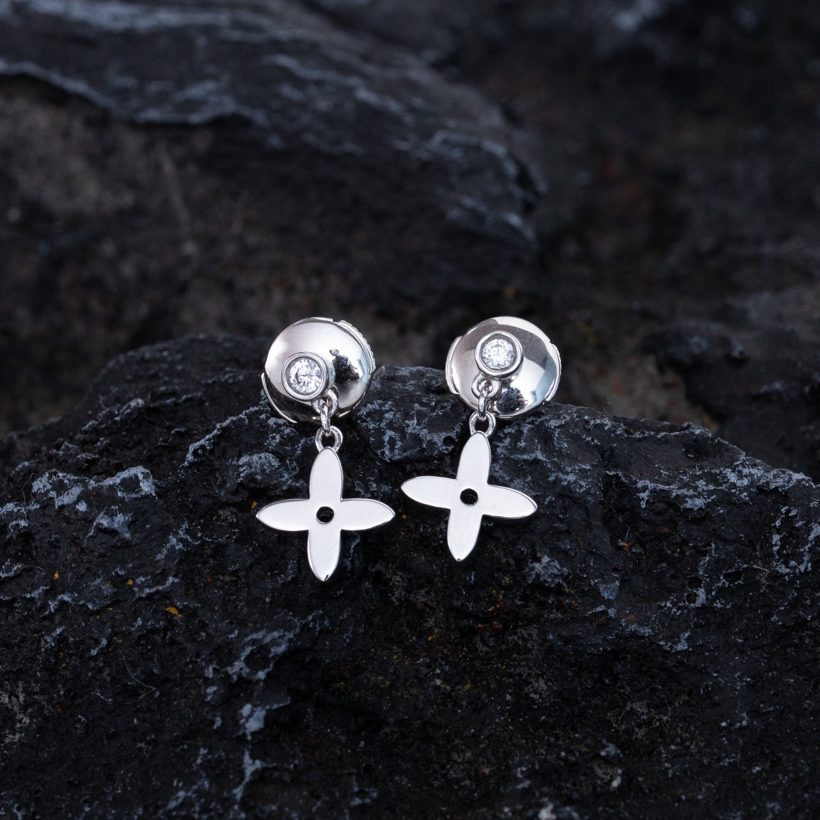 [✨ROSE✨]VIDYLLE SILVER DIAMOND MINI DROP EARRINGS