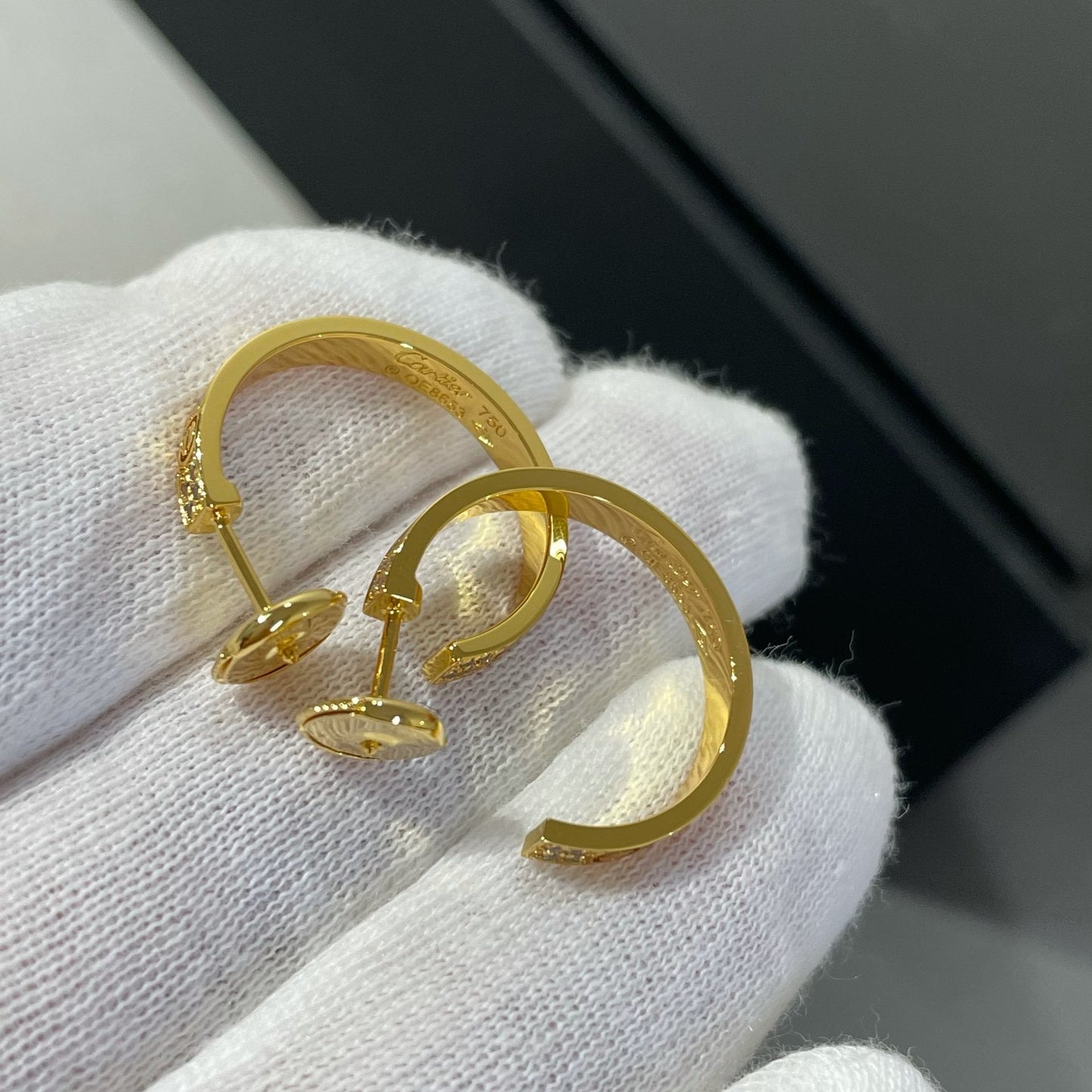 [✨ROSE✨]LOVE DIAMOND GOLD HOOP EARRINGS
