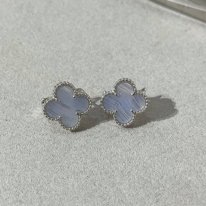 [✨ROSE✨]CLOVER CHALCEDONY SILVER STUD EARRINGS