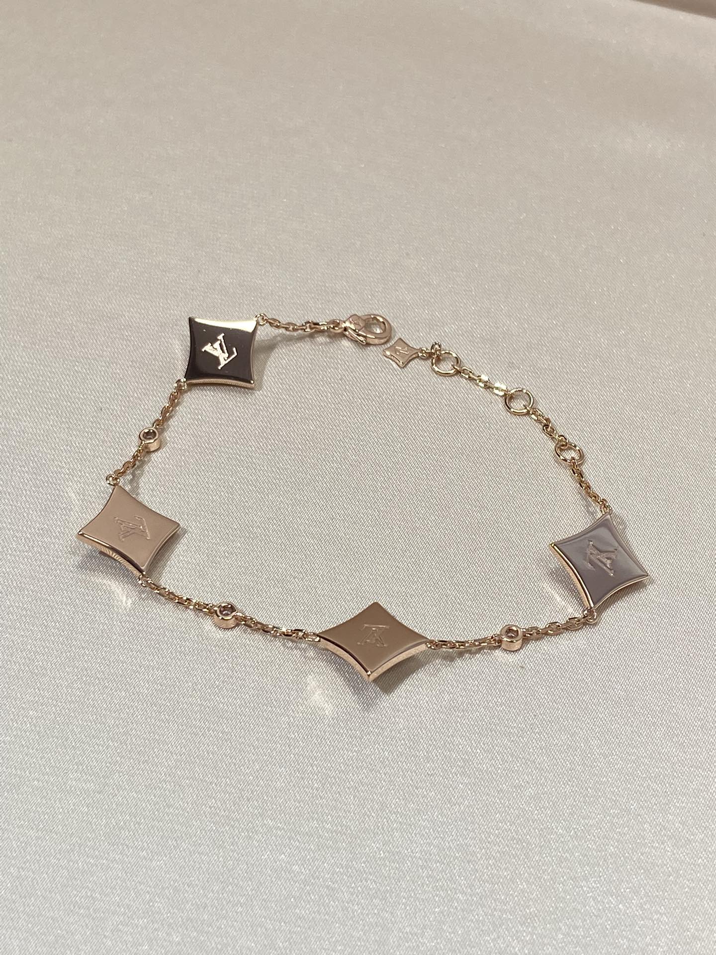 [✨ROSE✨]STAR 4 MOTIF MOP DIAMOND PINK GOLD BRACELET