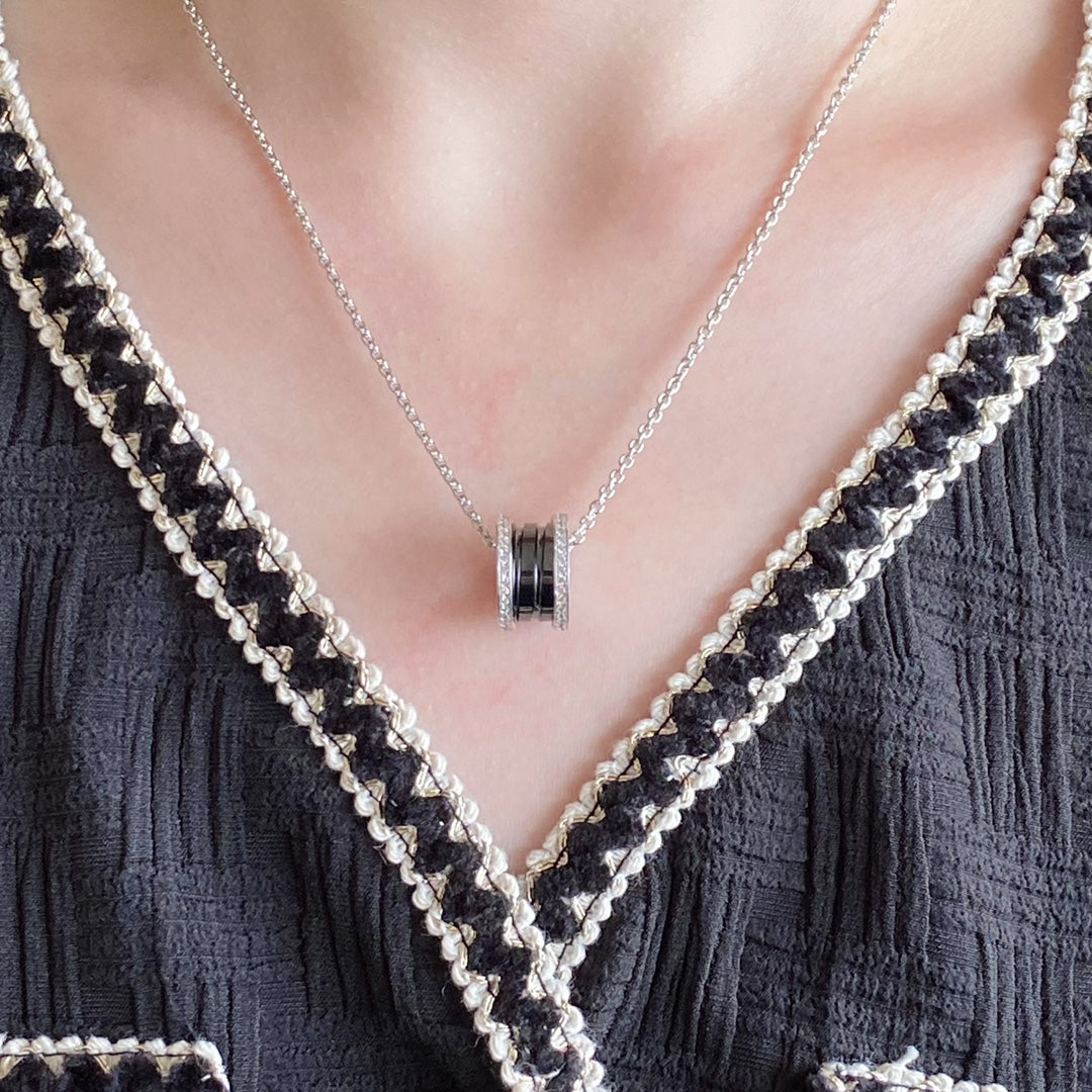 [✨ROSE✨]ZERO 1 DIAMOND CERAMIC NECKLACE