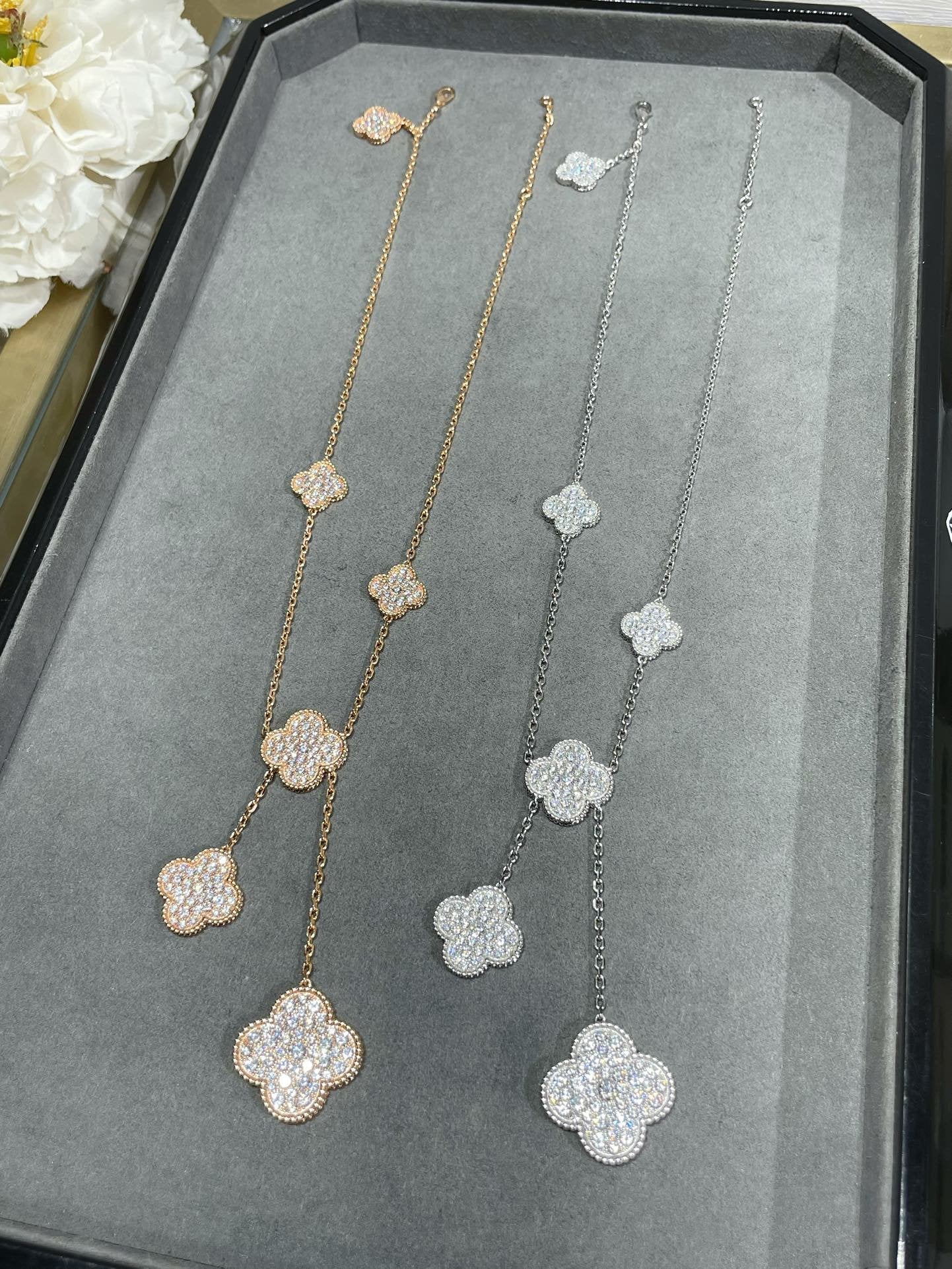 [✨ROSE✨]CLOVER 6 MOTIF DIAMOND PAVED NECKLACE