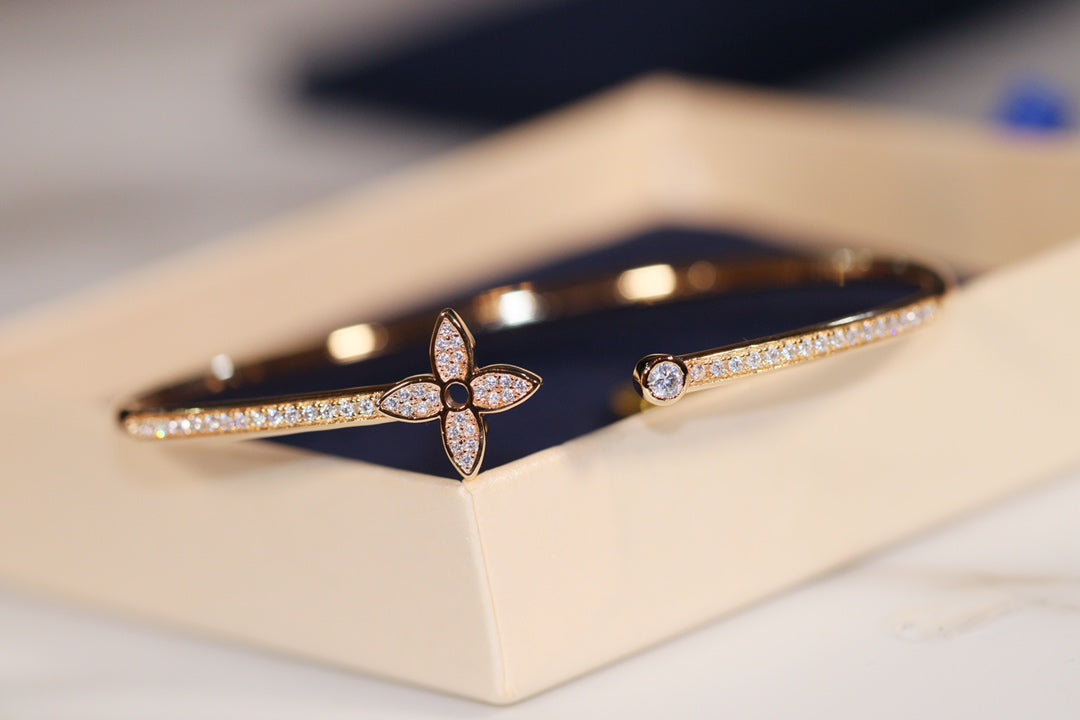 [✨ROSE✨]IDYLLE GOLD OPEN BRACELET DIAMOND PAVED