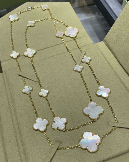 [✨ROSE✨]CLOVER 16 MOTIF WHITE MOP GOLD NECKLACE