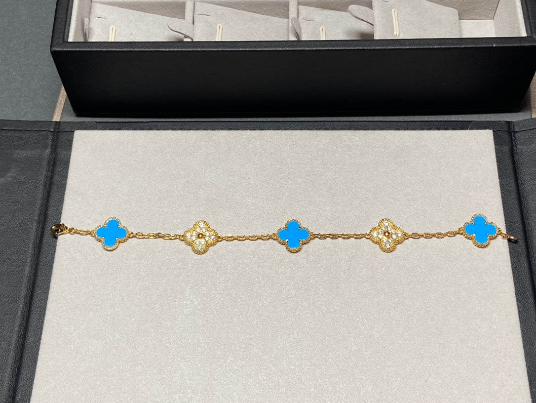 [✨ROSE✨]CLOVER 5 MOTIF BLUE CHALCEDONY DIAMOND GOLD BRACELET