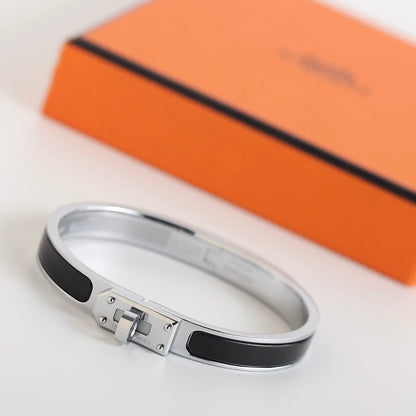 [✨ROSE✨]HM KELLY BLACK BRACELET