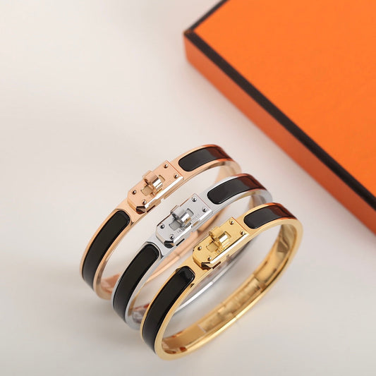 [✨ROSE✨]HM KELLY BLACK BRACELET