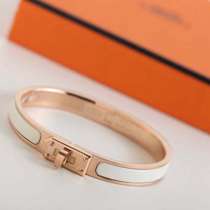 [✨ROSE✨]HM KELLY WHITE BRACELET