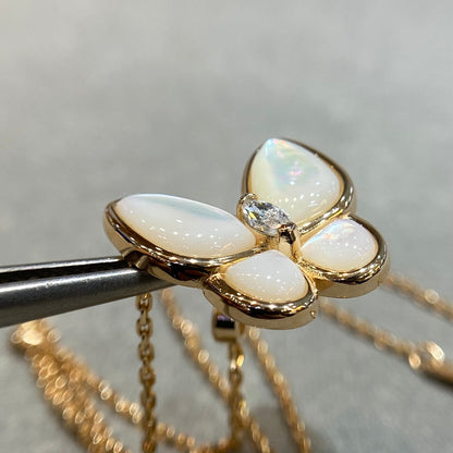 [✨ROSE✨]BUTTERFLY MOP DIAMOND NECKLACE