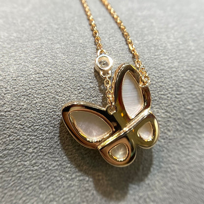 [✨ROSE✨]BUTTERFLY MOP DIAMOND NECKLACE