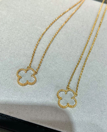 [✨ROSE✨]CLOVER ROCK CRYSTAL ROSE GOLD NECKLACE