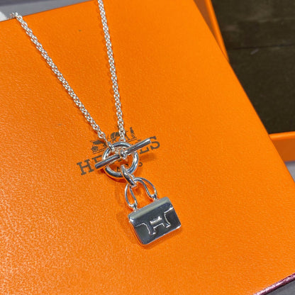 [✨ROSE✨]CONSTANCE PEDANT SILVER NECKLACE
