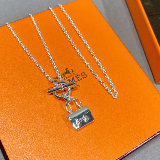 [✨ROSE✨]CONSTANCE PEDANT SILVER NECKLACE