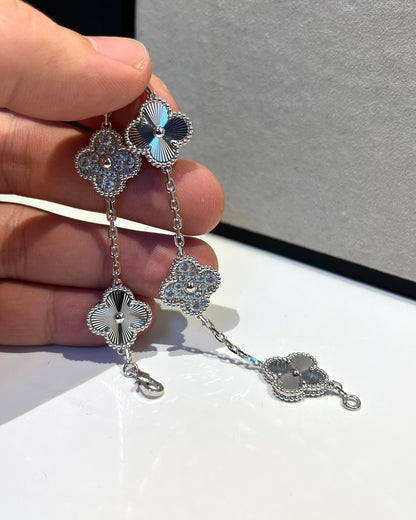 [✨ROSE✨]CLOVER 5 MOTIF SILVER DIAMOND BRACELET